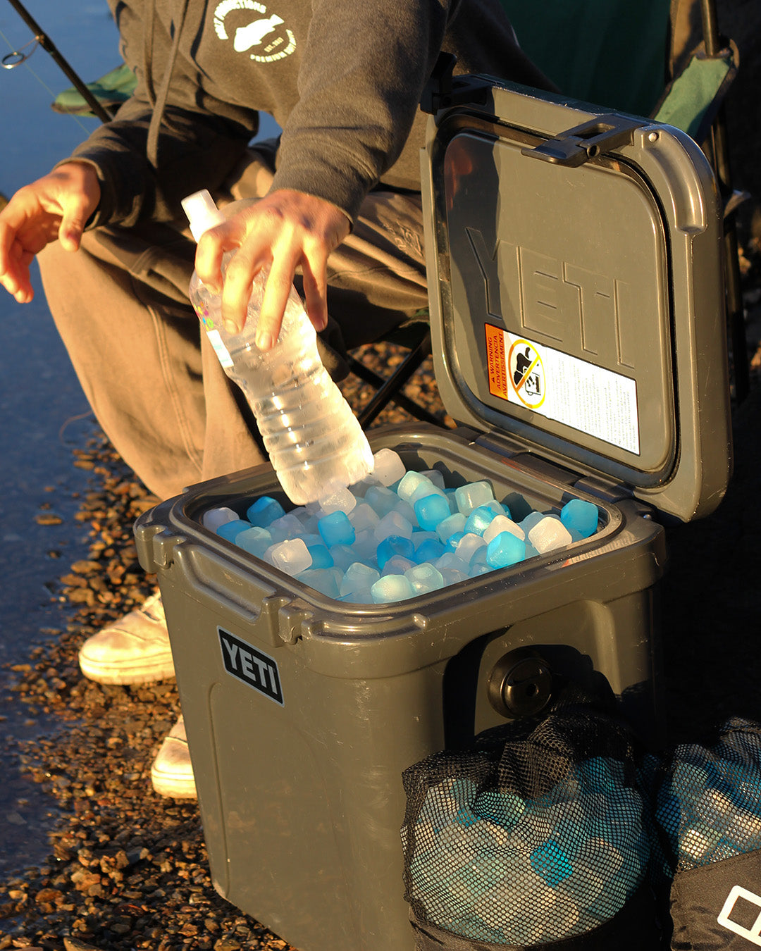 Mega Freeze Blue Ice - 10.5lb Black Bag